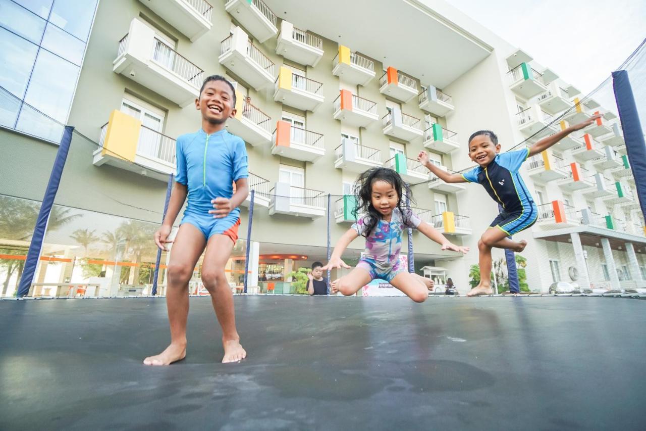 Harris Resort Batam Waterfront Sekupang Eksteriør bilde