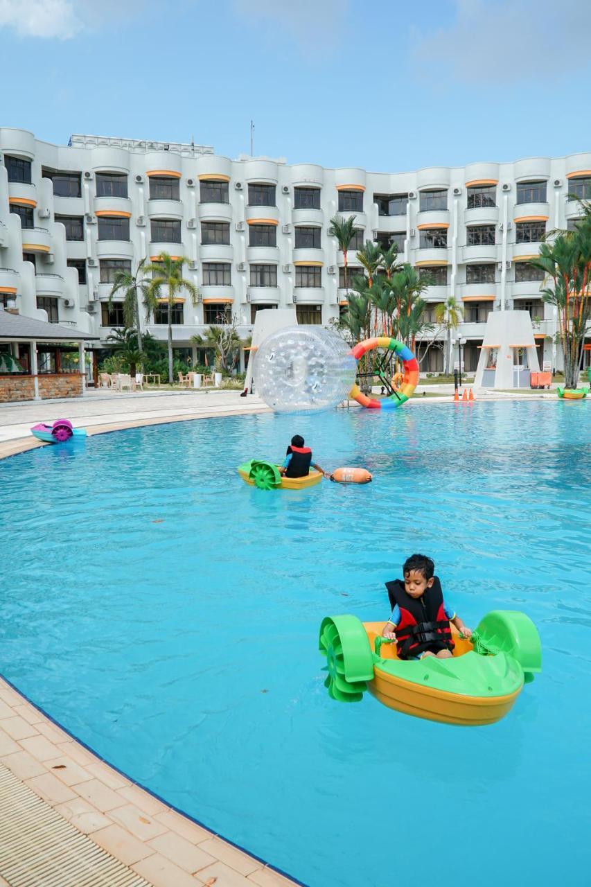 Harris Resort Batam Waterfront Sekupang Eksteriør bilde