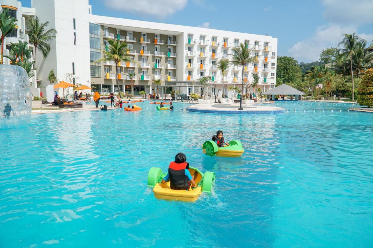 Harris Resort Batam Waterfront Sekupang Eksteriør bilde
