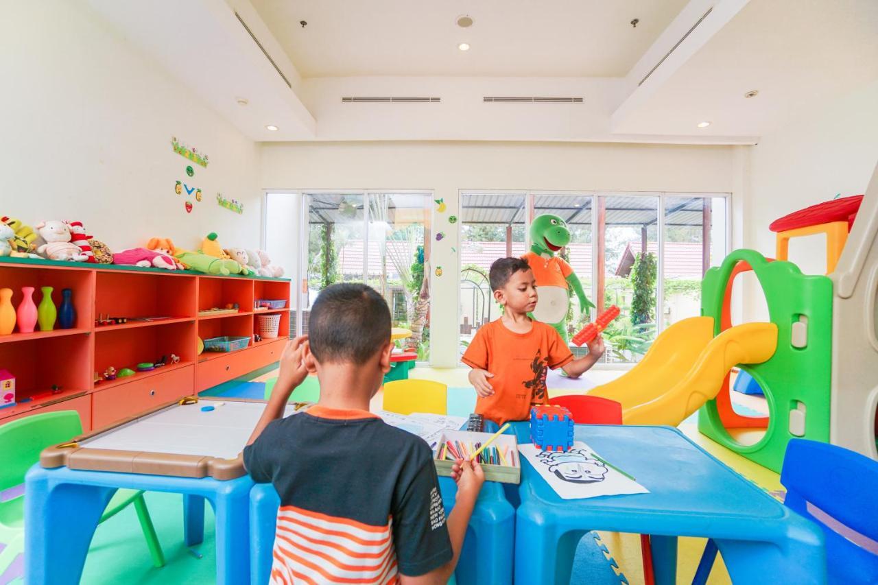 Harris Resort Batam Waterfront Sekupang Eksteriør bilde