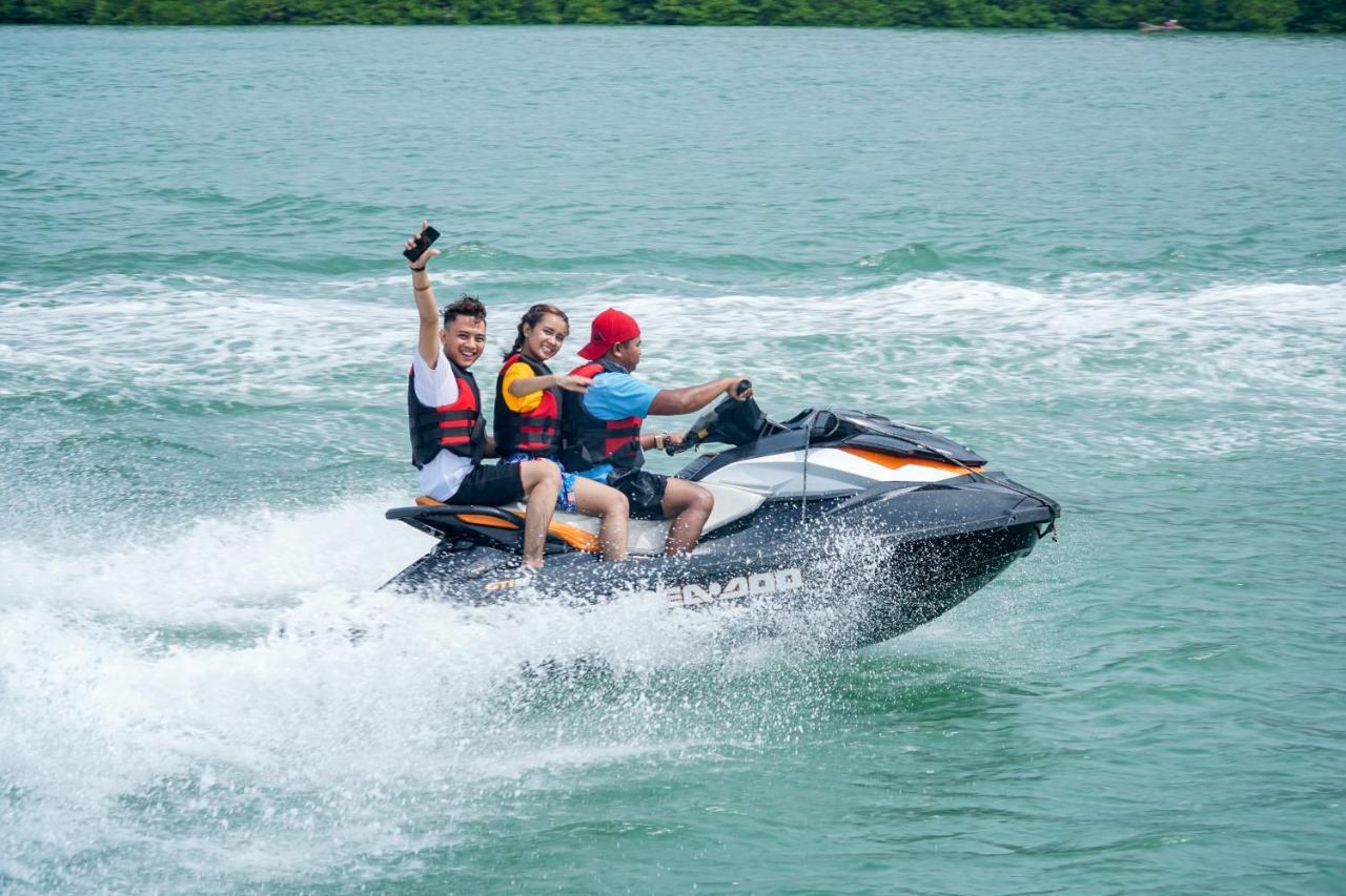 Harris Resort Batam Waterfront Sekupang Eksteriør bilde