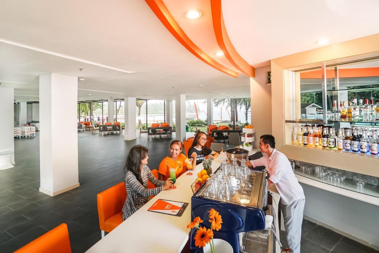 Harris Resort Batam Waterfront Sekupang Eksteriør bilde